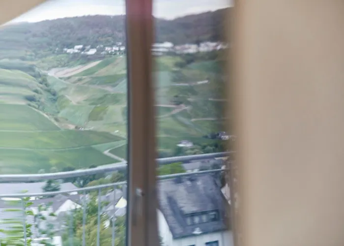 Mosel Panorama アパート ベルンカステル・クース